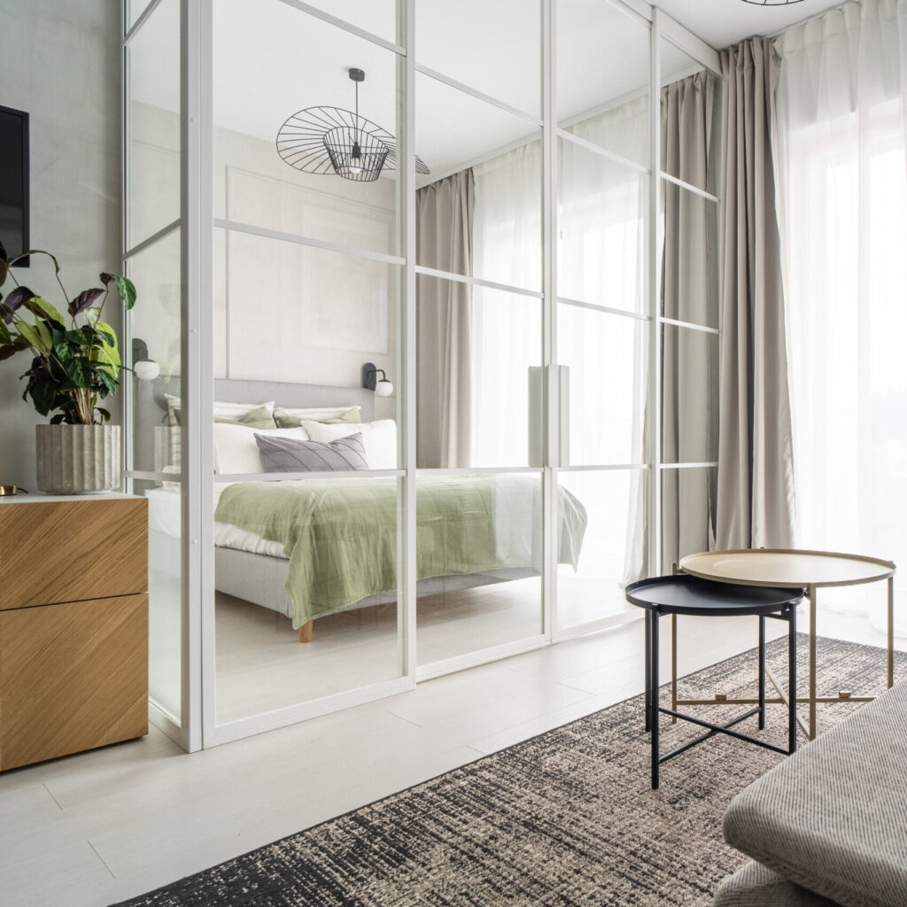 Cropped ZDN05531 HDR Scaled 1 1024x1024